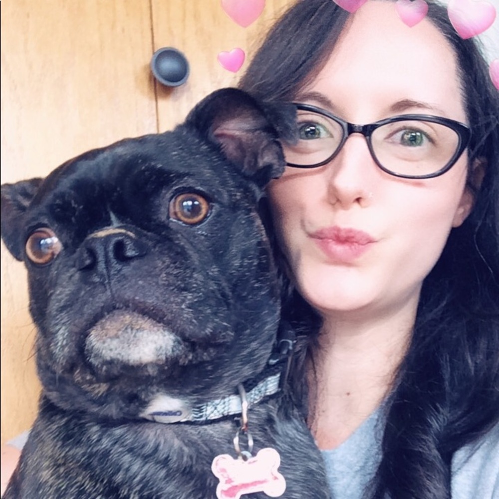 Meet your Posher, Emily